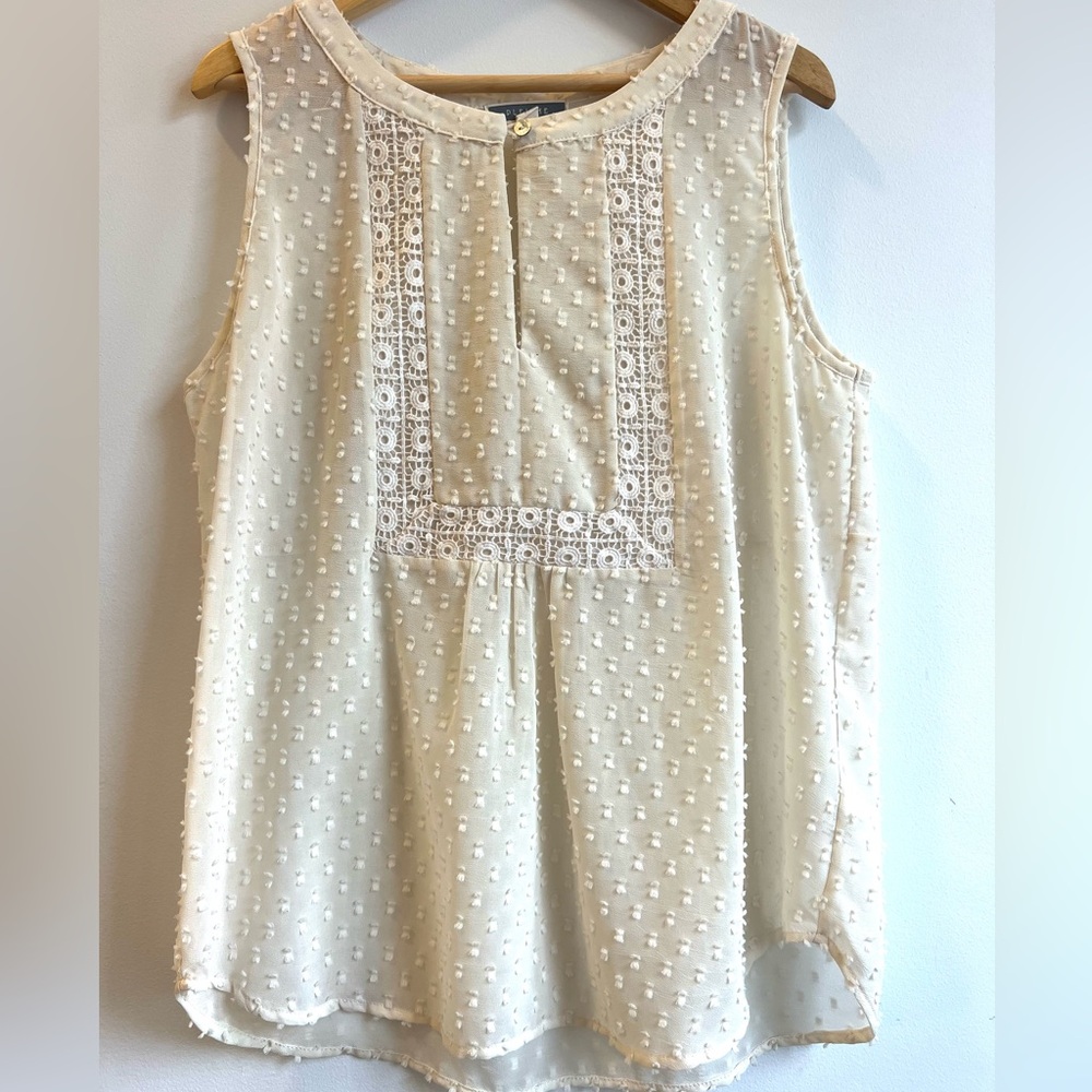 Pleione Cream Textured Sleeveless Embroidered Lace Coastal Cowgirl Boho Blouse